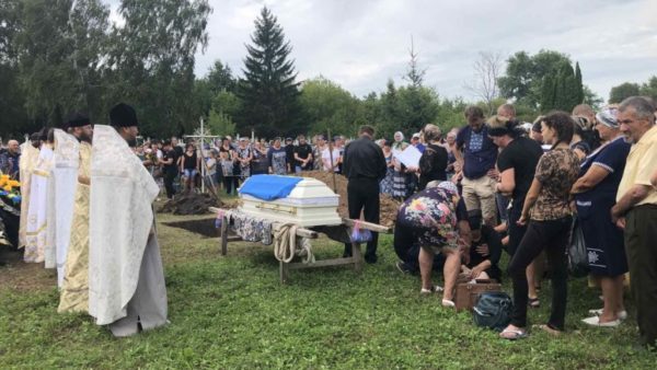 Священники Борзнянського благочиння звершили чин поховання воїна Олега Олексійовича