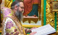 Напередодні Неділі 3-ї Великого посту митрополит Климент співслужив Предстоятелю за Всенічним бдінням у Києво-Печерській лаврі