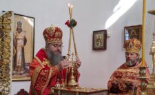 Владика Климент звершив недільну Літургію у кафедральному соборі Ніжина