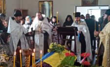 У Рудьківці на Бобровиччині священники провели в останню путь полеглого воїна