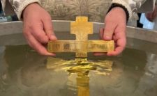 У свято Хрещення Господа Бога і Спасителя нашого Іісуса Христа митрополит Климент звершив Божественну літургію у Богоявленському храмі Ніжина