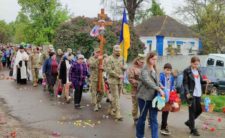 На Талалаївщині священники провели в останню путь захисника України