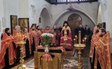 Преосвященніший єпископ Феодосій очолив акафісний спів Воскресінню Христовому у Свято-Миколаївському кафедральному соборі Ніжина