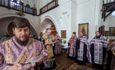 У кафедральному соборі звершено традиційний соборний акафист з молитвою за Україну